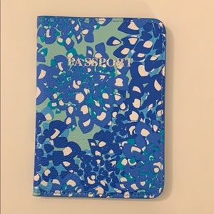 Vera Bradley Leather Passport Holder- Never Used